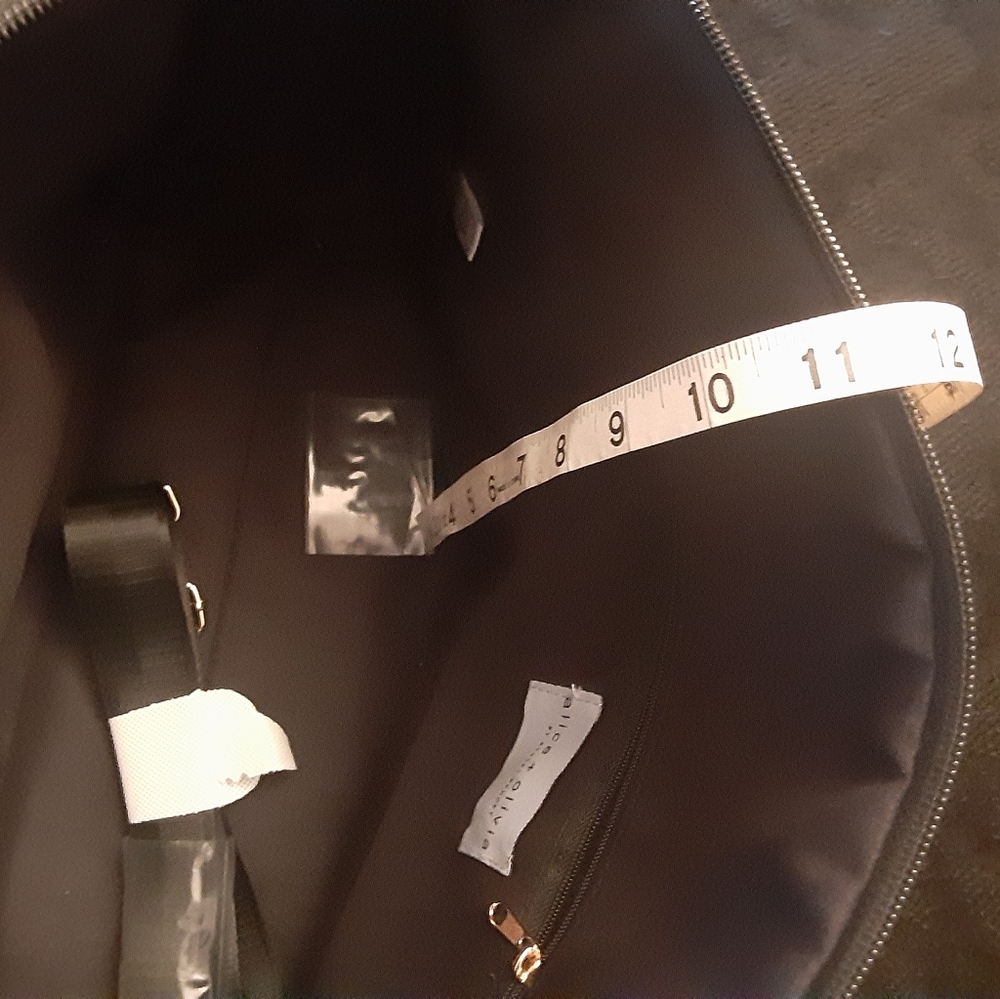 Alice & Olivia Duffle Bag - Picture 13 of 14